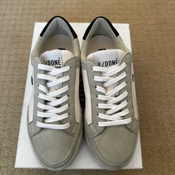 NWT Re/Done 90s Skate Shoes - Picture 3 of 7